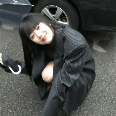 怪物少女妮莫娜海报
