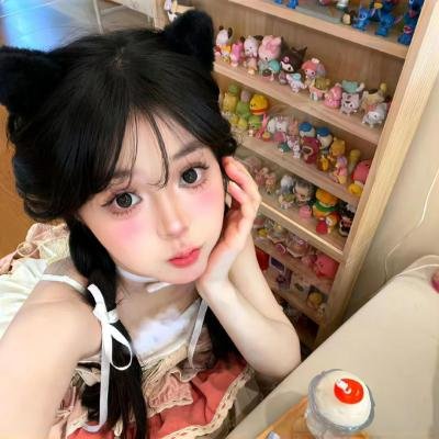 小袋鼠戴茜海报